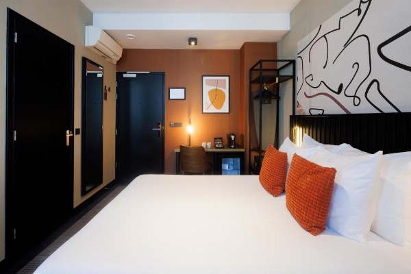 Huygens Place Amsterdam image 12